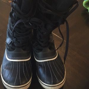 Sorel boots, excellent conditions